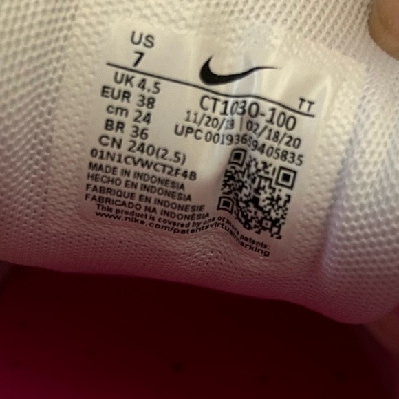 Women’s Air Max 90 white/black-pink blast-ghost green size 7 - Picture 9 of 9